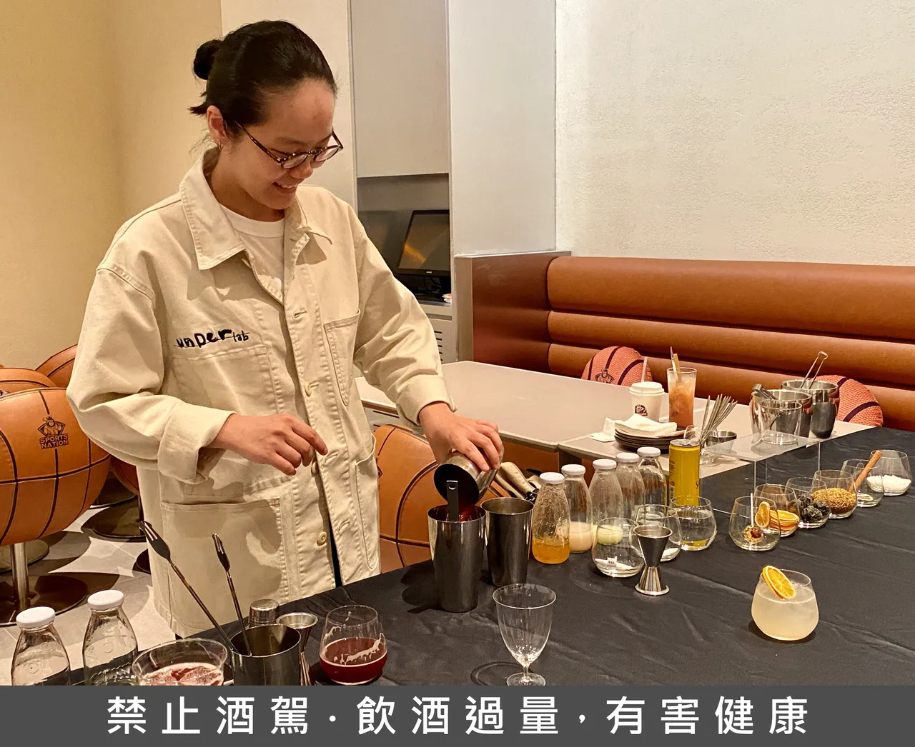 知名调酒师刘欣蓓(Pei)亲自设计2款台南风味限定特调。庄伟祺摄