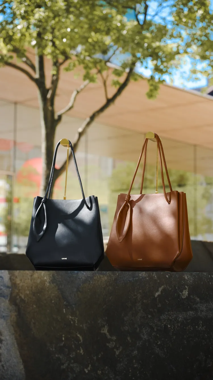 本季新登場的Ori Tote系列，設計靈感源自日本摺紙藝術Origami。品牌提供