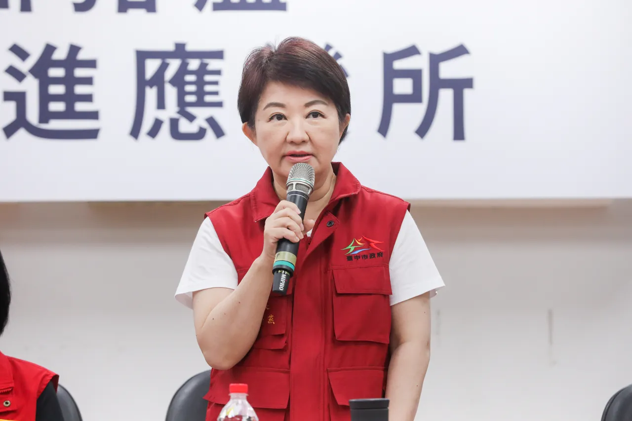 卢秀燕表示,清查全市168场养猪场,其中16场为停养状态,其余均呈非洲猪瘟阴性结果。市府提供