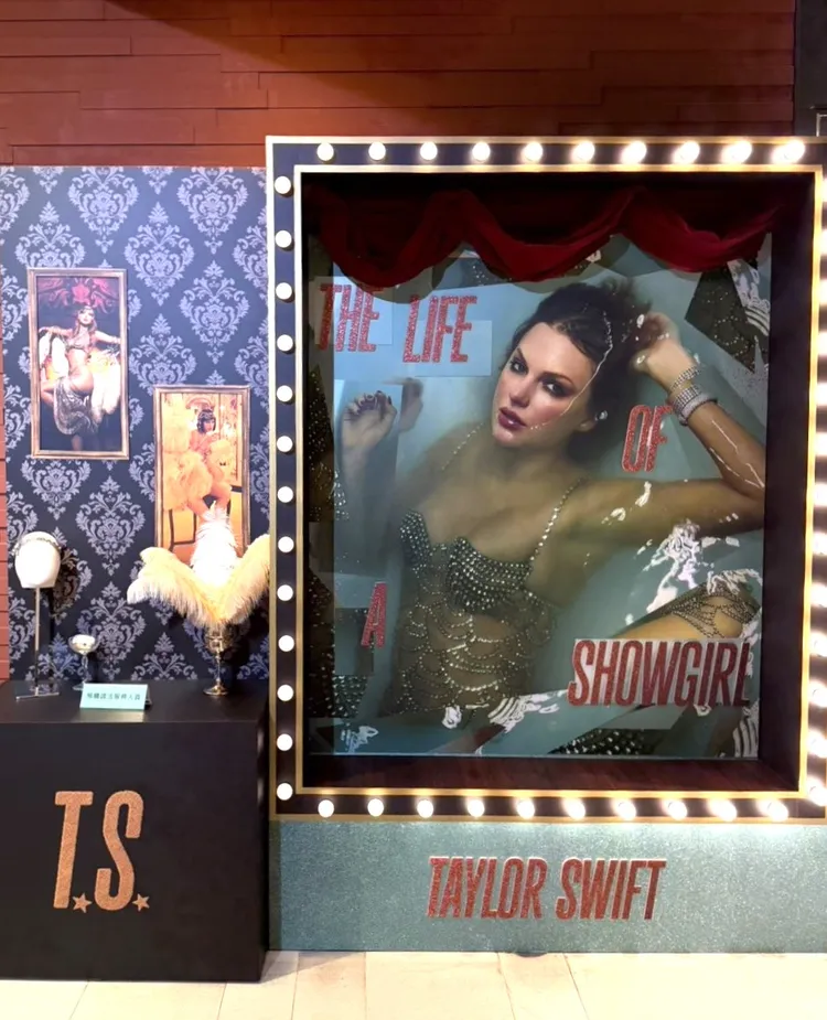 高雄誠品打造泰勒絲專區。環球音樂提供