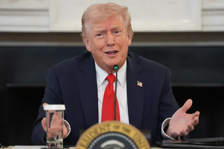 2025為「美國製造」元年,哈佛學者朱宸佐警示台灣應注意關稅戰升溫、資金流轉兩件事,且台灣供應鏈恐迎新一輪洗牌。美聯社