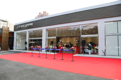 HYUNDAI左營展示中心全新開幕 以數位與AI服務打造南部嶄新賞車體驗