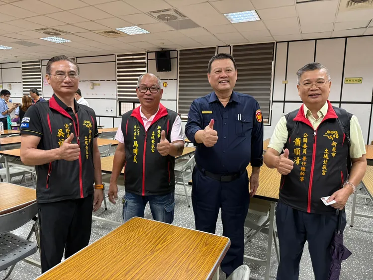 土城分局長陳建龍親自率同相關幹部提前整備，縝密規劃交通疏導與隊伍安維措施，並結合地方民力共同協勤。翻攝畫面