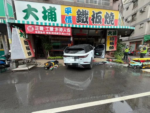 失控逆向撞車再直衝鐵板燒店 男駕駛身亡...詭!脖子有刀傷