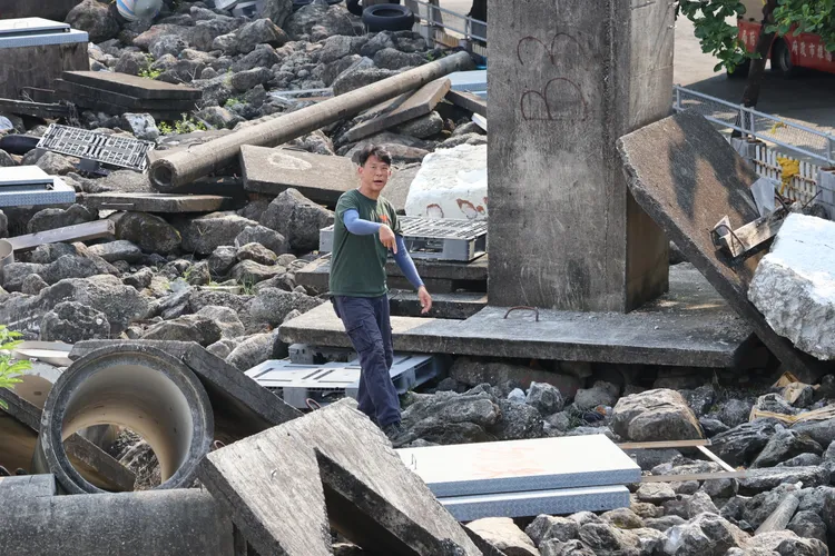 葉嘉耀的教練、資深領犬員陳孟弘說，葉與麗蓋兒長時間相處訓練，配合良好。凃建豐攝