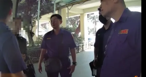 補教名師情緒失控!補習班外突下跪 警消強制送醫