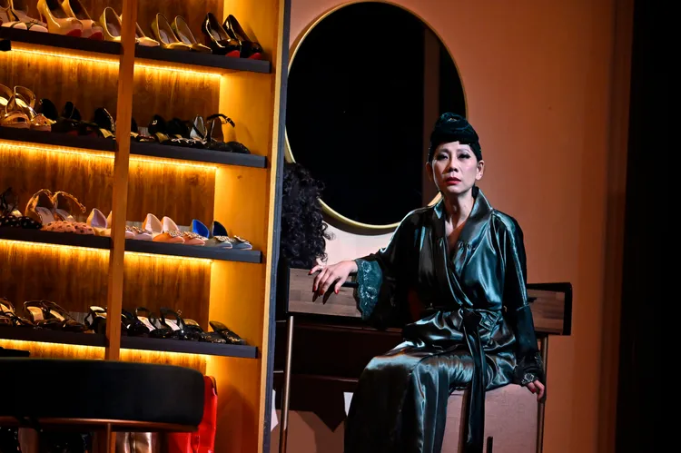 郎祖筠在《明星養老院》當中挑戰勁歌熱舞，讓觀眾驚艷。金星文創提供