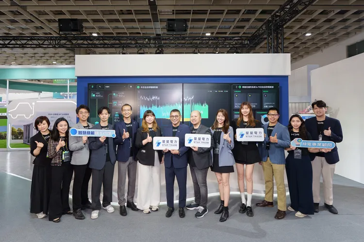 星星电力于台湾国际智慧能源周推出表后储能新方案,助企业实现「能源资产化」与「能源自主化」。泓德能源提供