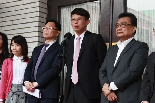 民众党对总预算提复议 轰政府「公然抢钱」、告发卓荣泰渎职