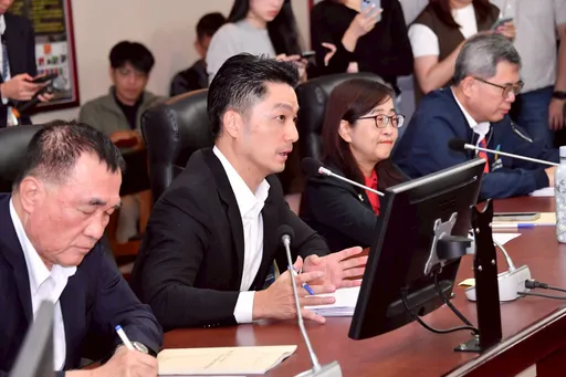 雙城論壇辦不辦?民眾黨團緊咬進度 蔣萬安甩給林奕華:還在跟上海喬