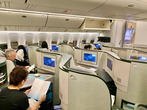 長榮空服員病逝!機上未打醫療專線 座艙長疑「趕著下班」