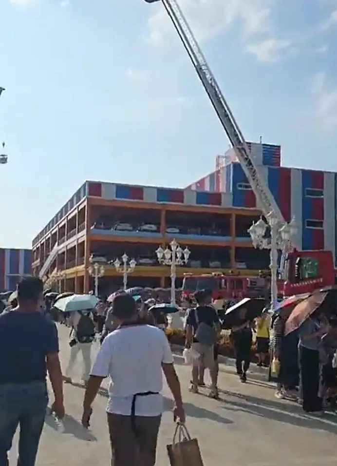 「吊車大王」胡漢龑新竹寶山總部「白宮」開放參觀。翻攝啟德機械起重工程臉書