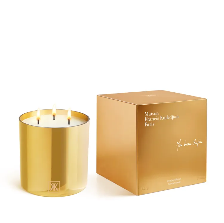 MFK 2025限量巨型耶誕冷杉蠟燭，1.6kg／1萬5800元。品牌提供