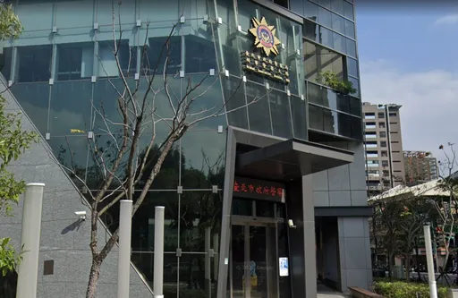 假交友投資專騙單身貴婦 沒現金就抵押房產!北市警逮11人送辦