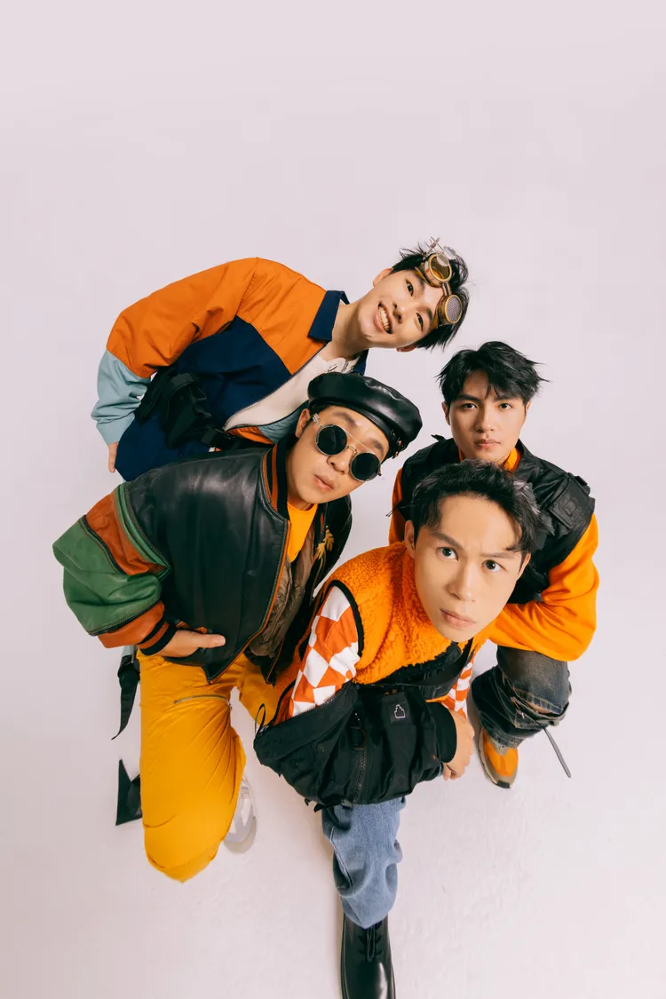 芒果醬參與《滾石撞樂隊2》計畫，改編張震嶽《愛我別走》。滾石唱片提供