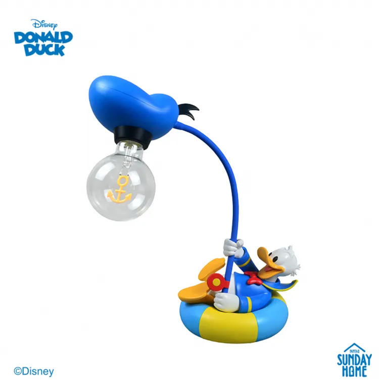 唐老鴨釣魚解鴨燈。SUNDAY HOME提供