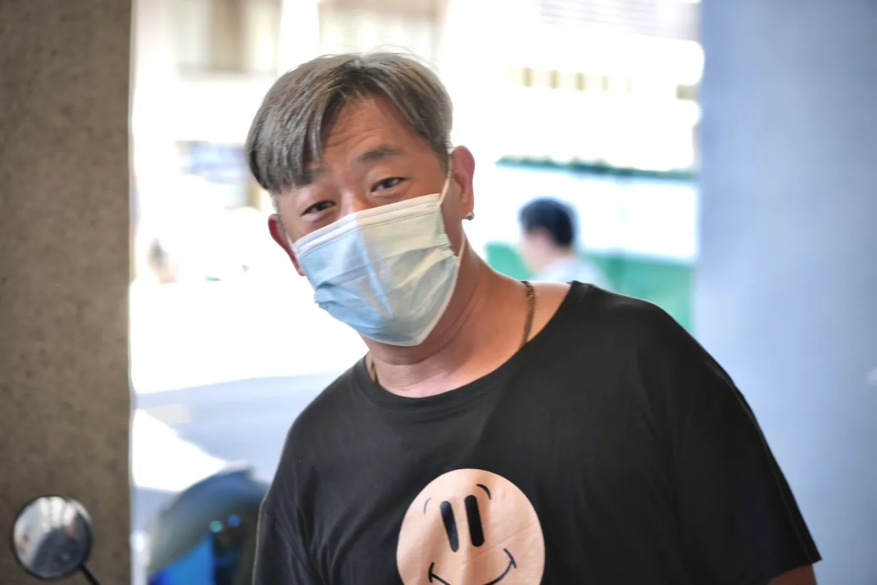 颜正国亲舅现身!曾入围金马男配 曝他临终前「已神智不清」