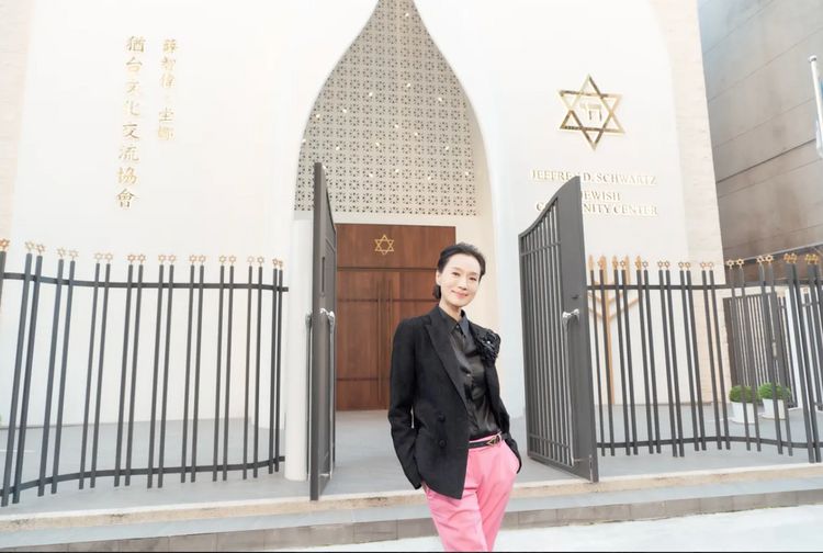 歌后鄭怡痛別坣娜:惡耗來太快 淚揭她在老公旁離世