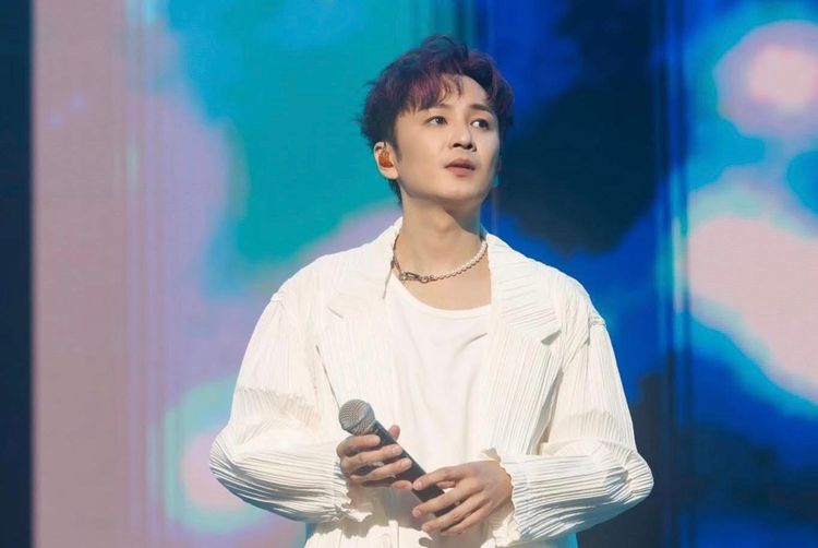 ENERGY坤達閃兵急返台　張書偉黑底白字道歉：一時失慮做不良示範