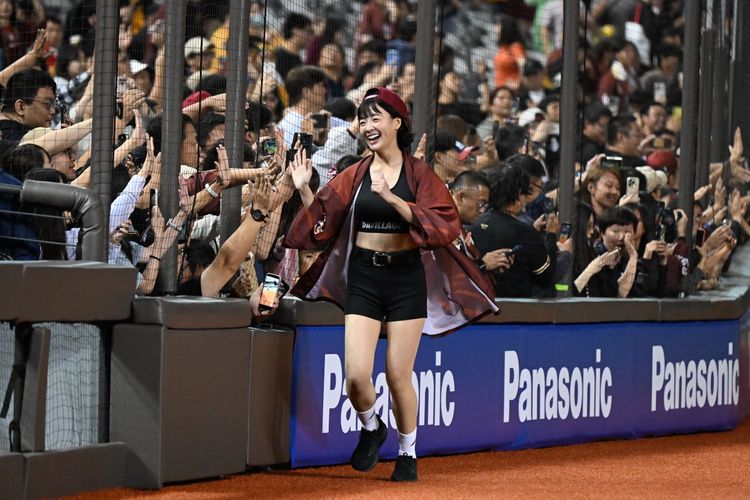 籃籃「跑大巨蛋三圈」表情管理失控　振奮喊話是地獄爬出來的球隊