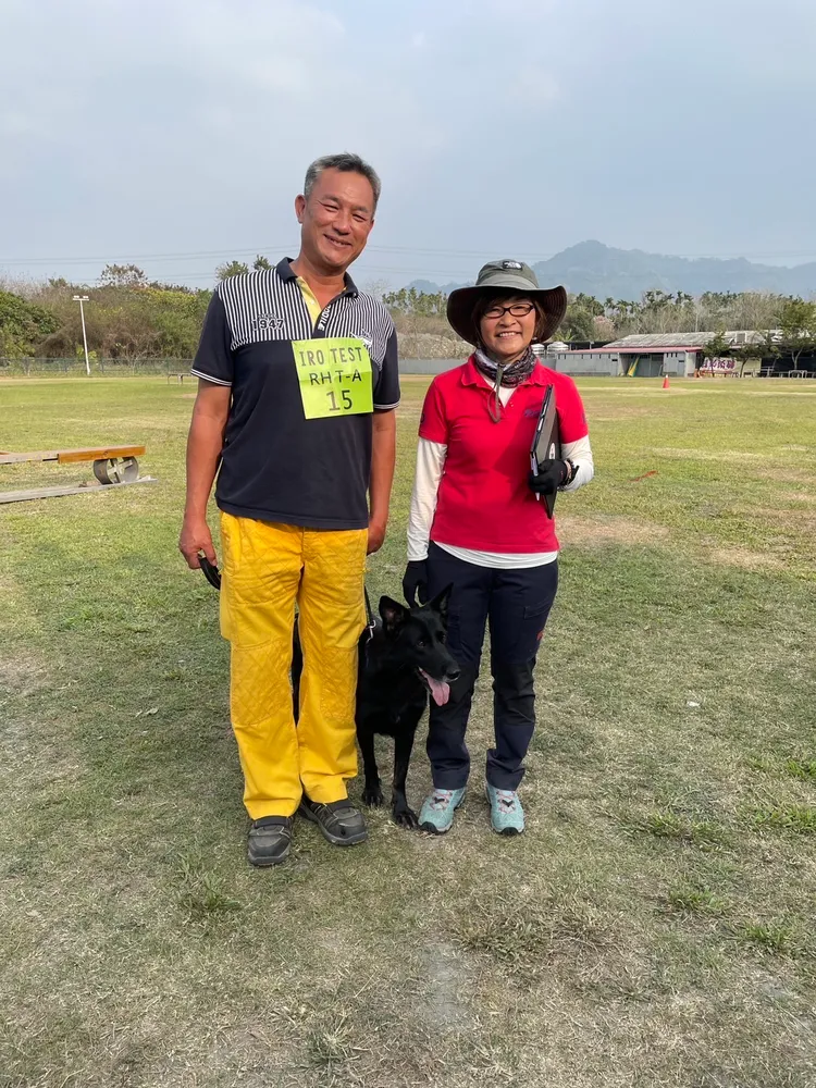 葉嘉耀與麗蓋兒參加中級認證考試。葉嘉耀提供