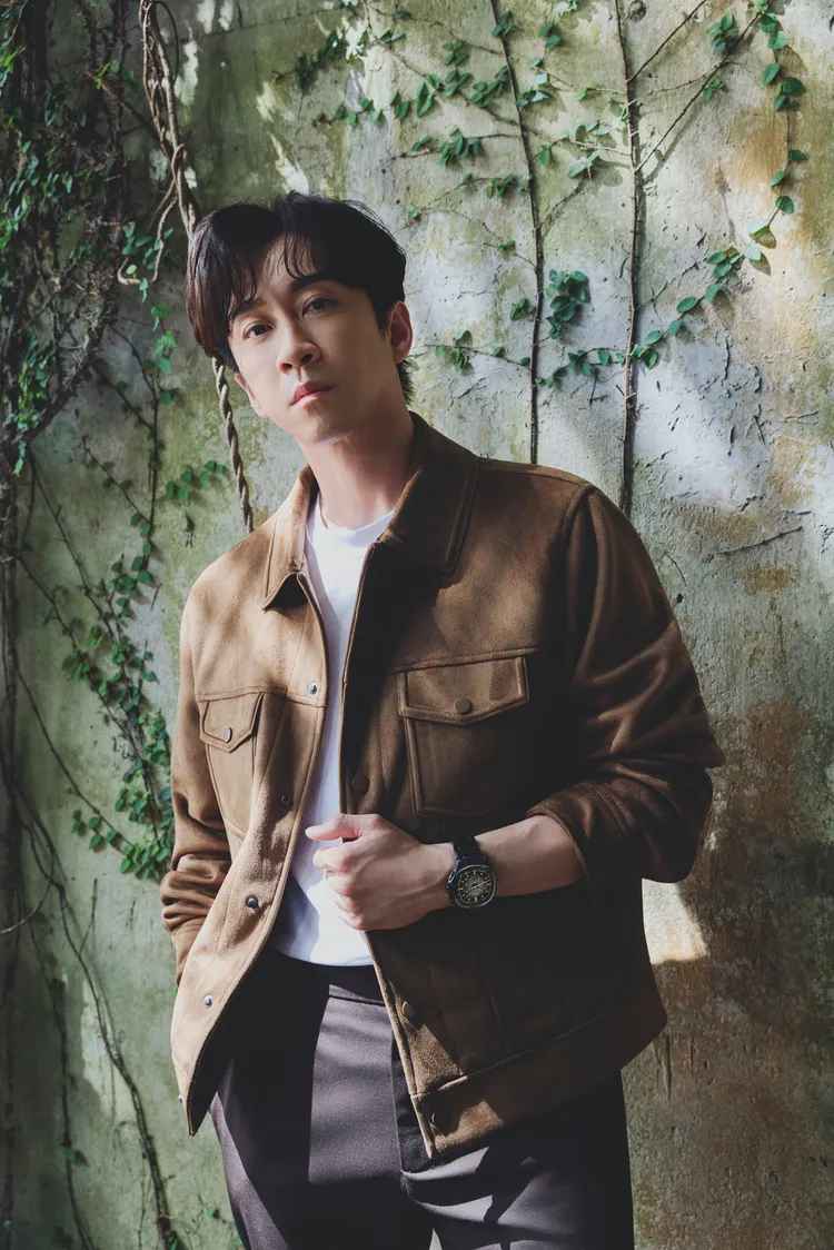 擁有愛情滋潤的陳漢典越來越帥。品牌提供