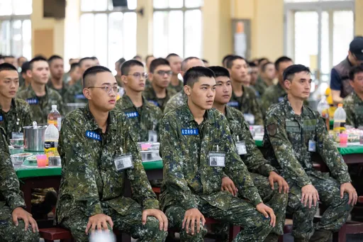 闪兵爆不完!北市役男免役率24% 「自闭症破千」比例远超全台