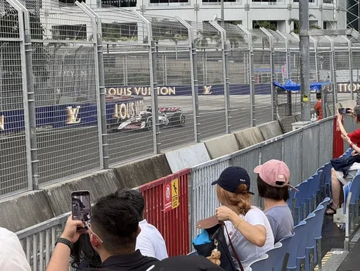 新加坡F1狂飆 不只收穫車迷歡呼還有逾30億收入