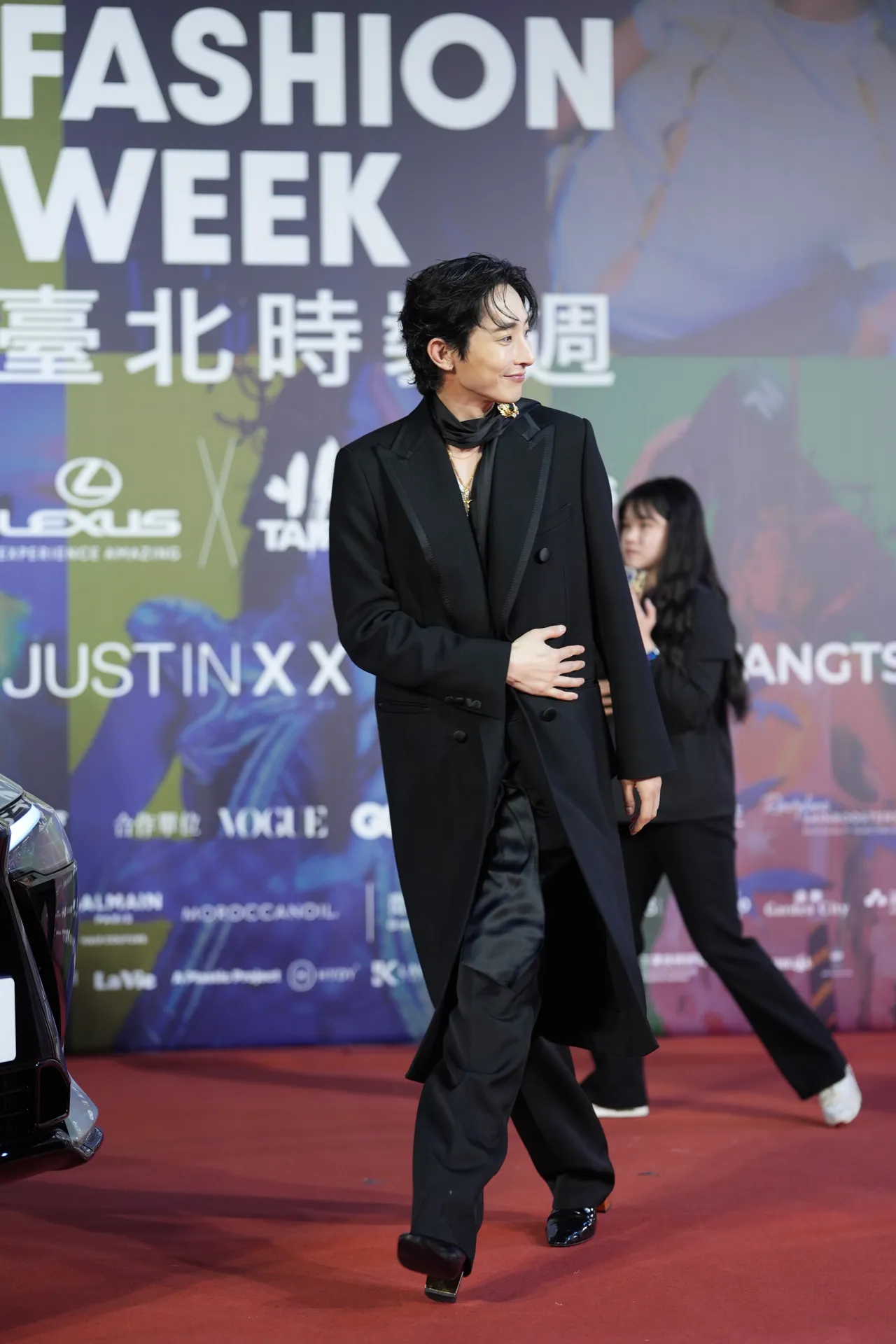 李洙赫。彭欣偉攝