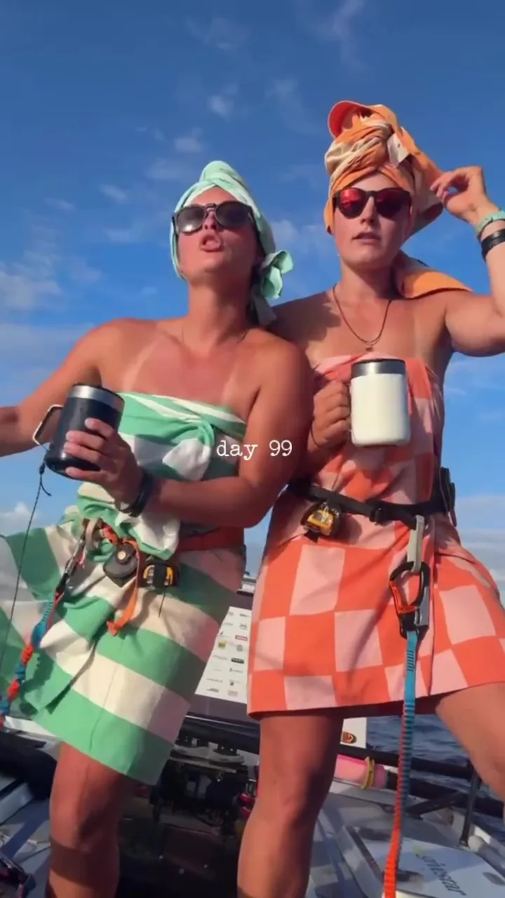 兩人在橫渡過程保持樂觀。Instagram