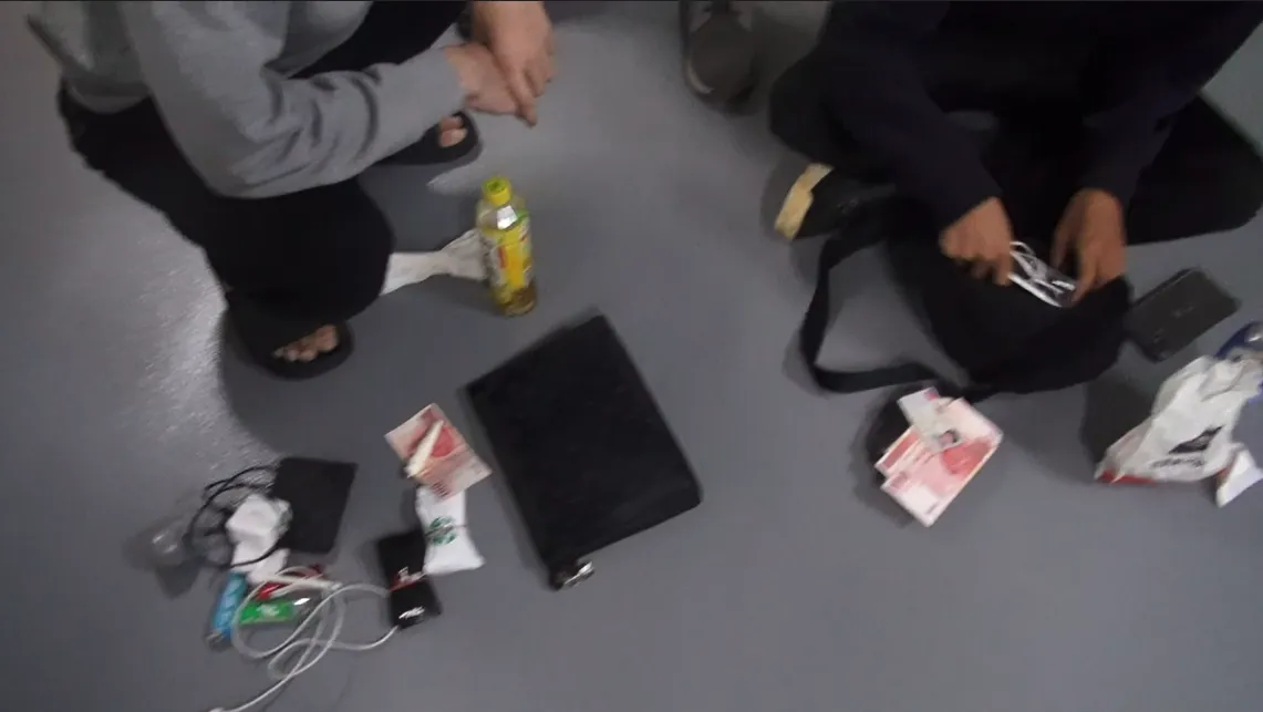 水房集团以「死转手」方式收交人头帐户。民众提供