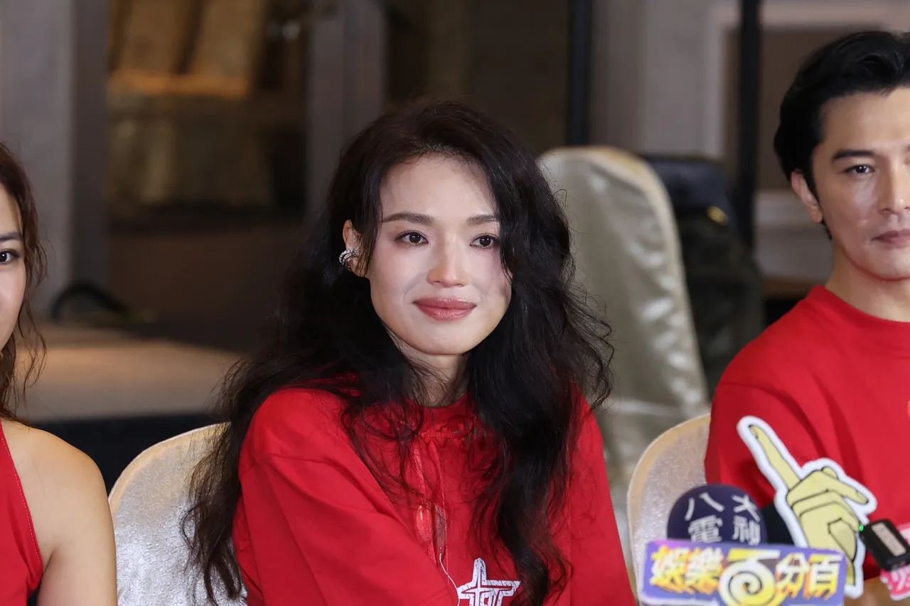 舒淇自认泪点低。庄宗达摄