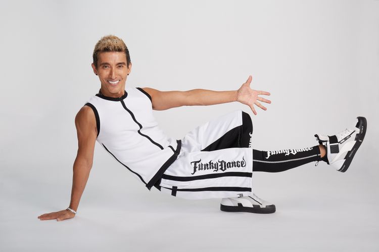 「民歌大團圓」演唱會倒數　喜迎帶動唱天王潘若迪助陣