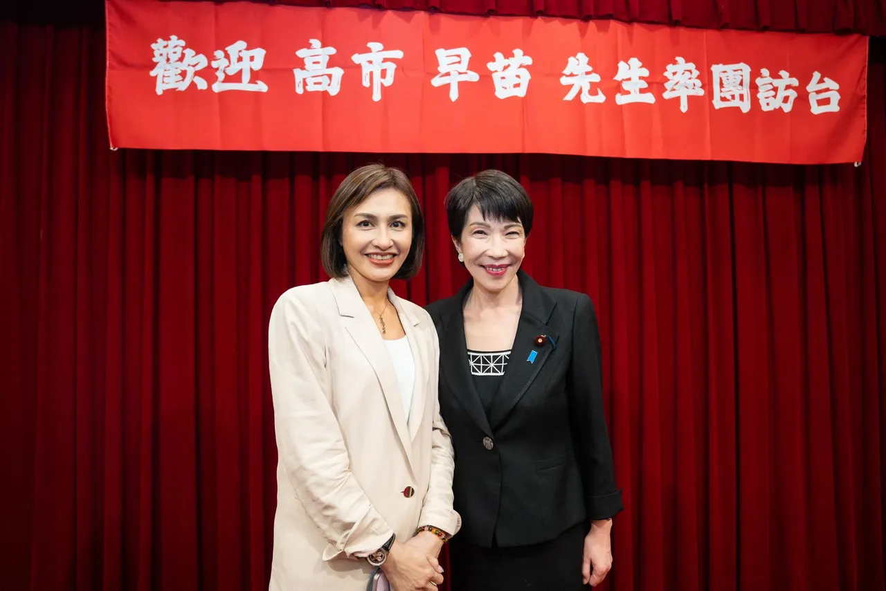 今年4月高市早苗率團訪台,邱議瑩和高市針對台日關係等議題交換意見,並感謝高市推動台日友好。邱議瑩辦公室提供