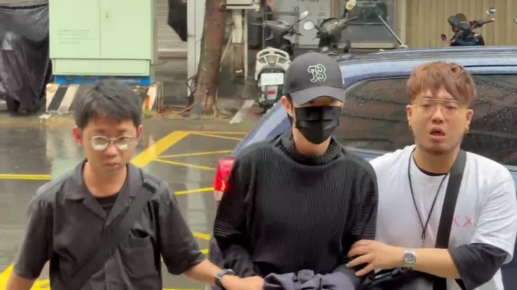 小杰遭拘提到案。翻攝畫面