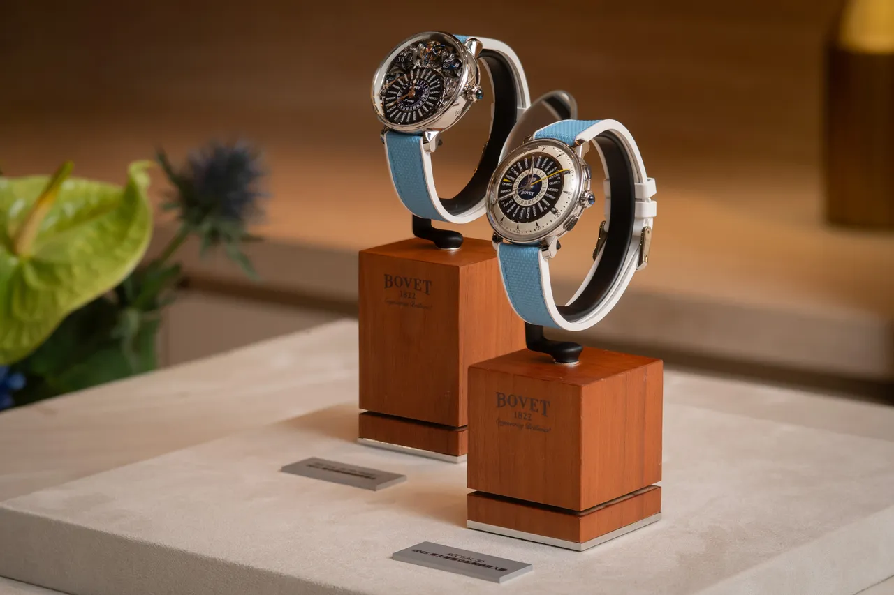 BOVET Récital 28 Prowess1(左)与Récital 30(右)。品牌提供