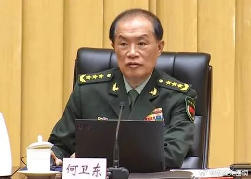 習近平不開心?四中全會恐成羞辱大會!落馬9將領「全是習家軍」