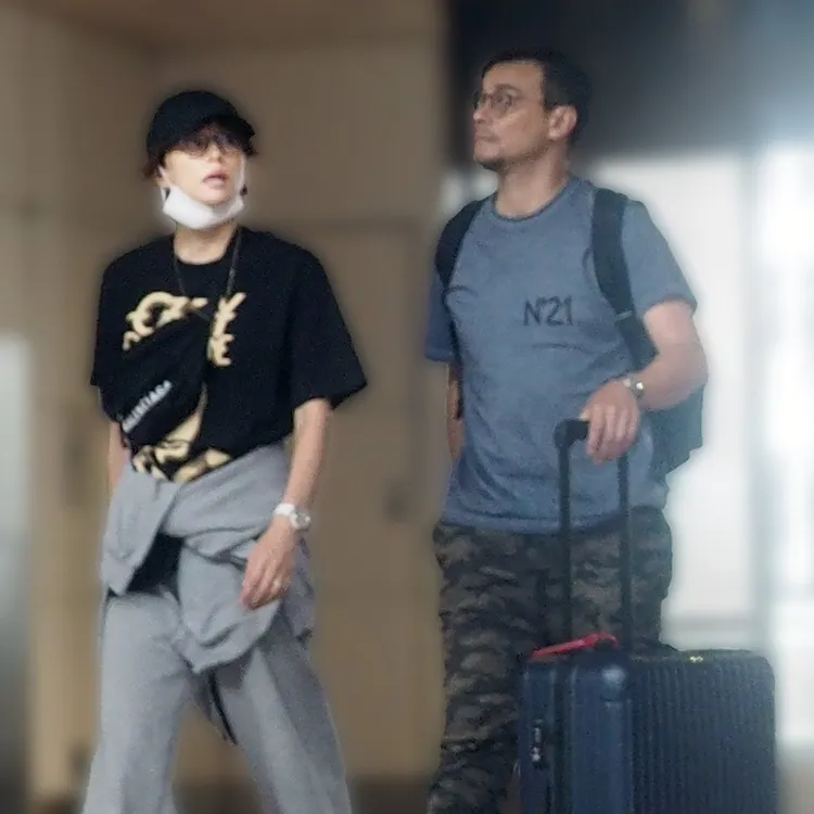 米倉涼子（左）與阿根廷舞者男友Gonzalo交往多年，男方原定10月上旬回日本教課，卻突然取消。翻攝《女性自身》