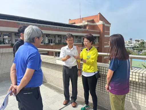 国小校舍老旧 陈亭妃协助争取经费:孩子的安全无价