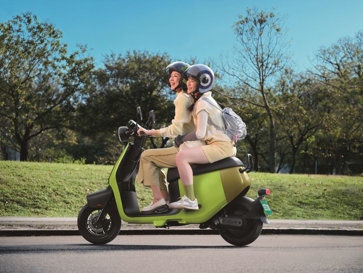 Gogoro推出歲末年終優惠 EZZY 500享5年免費保養、購車再抽AirPods Pro 3