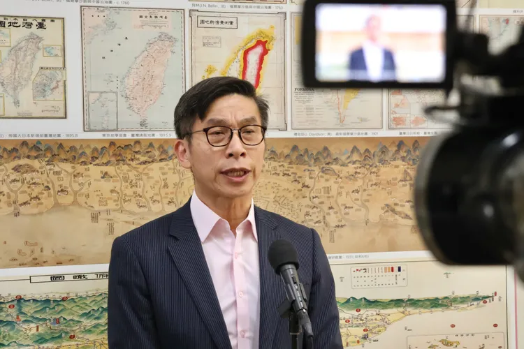 民進黨立法院黨團幹事長鍾佳濱受訪。莊宗達攝