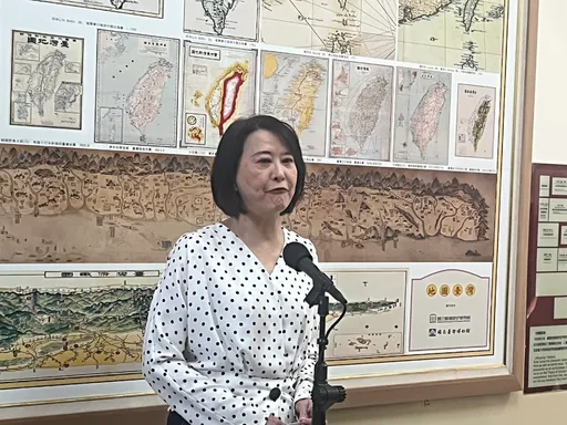 王鸿薇涉养狗仔偷拍!潘孟安被乌龙爆料冤喊「没公职还被跟监」