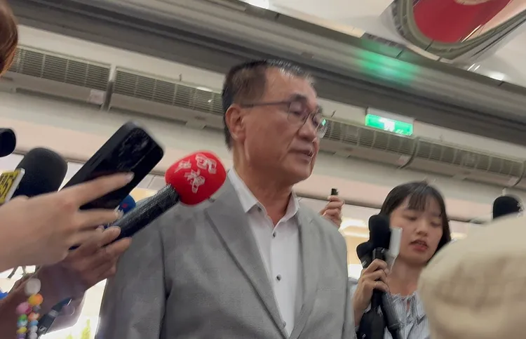 李四川轉述輝達立場，「願意概括承受對新壽的補償金」。張綵茜攝