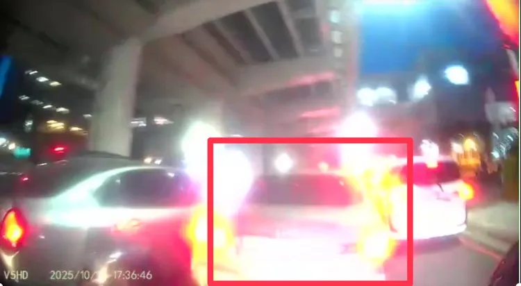 巡邏員警發現車輛懸掛註銷車牌，上前攔查，對方假意配合隨即加速逃逸。民眾提供