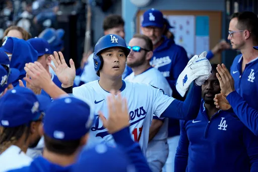 大谷翔平和佐佐木朗希复活!道奇3连胜酿酒人取得听牌