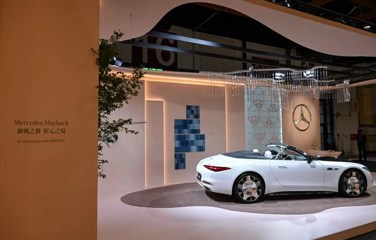  國際藍籌藝廊「貝浩登」帶來三件作品共同參展。業者提供