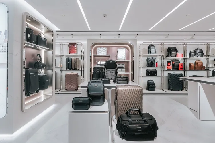 TUMI麗晶精品高端經典概念店。品牌提供
