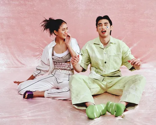 9m88爆戀上《華燈初上》男星！被直擊「包廂勾手、同杯共飲」