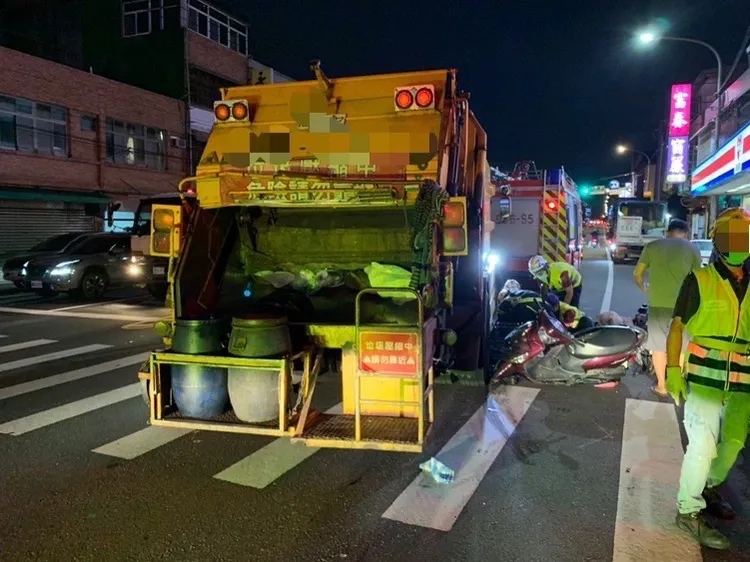 現場搶救。翻攝畫面