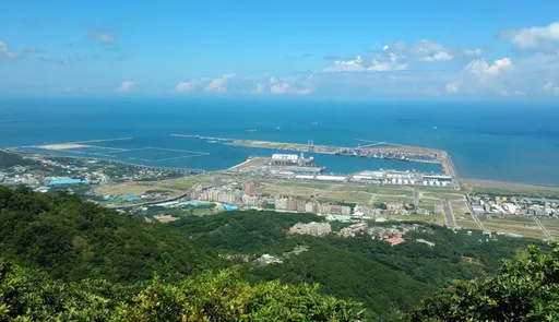 豪雨逢满潮!台北港新生地海水倒灌 港务公司:非溃堤仅淹水漫流